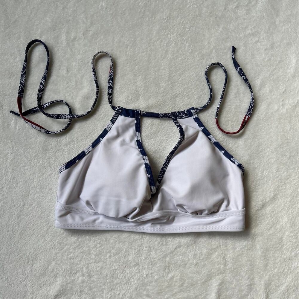 White bikini top with americana pattern on straps removable padding women small